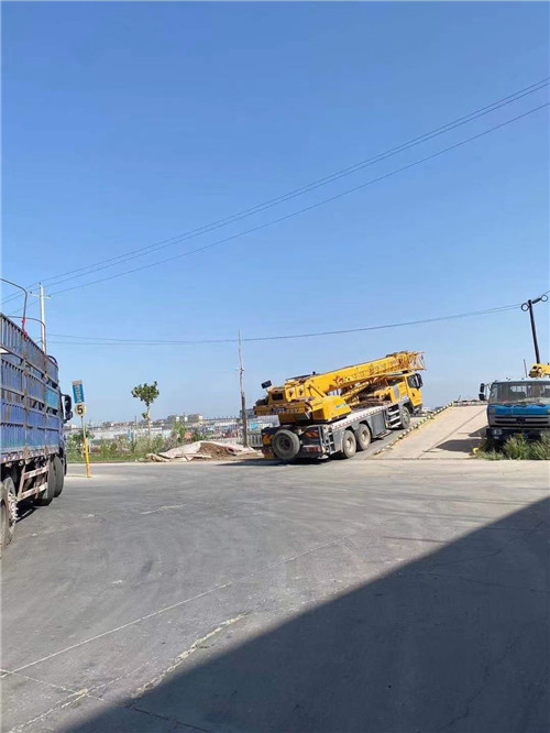 滨海县25吨吊车的租赁价格大概是多少？