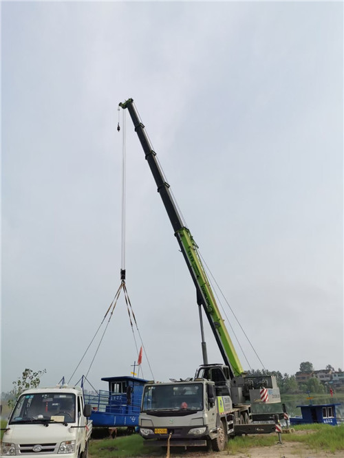 滨海县桥梁建设吊装案例